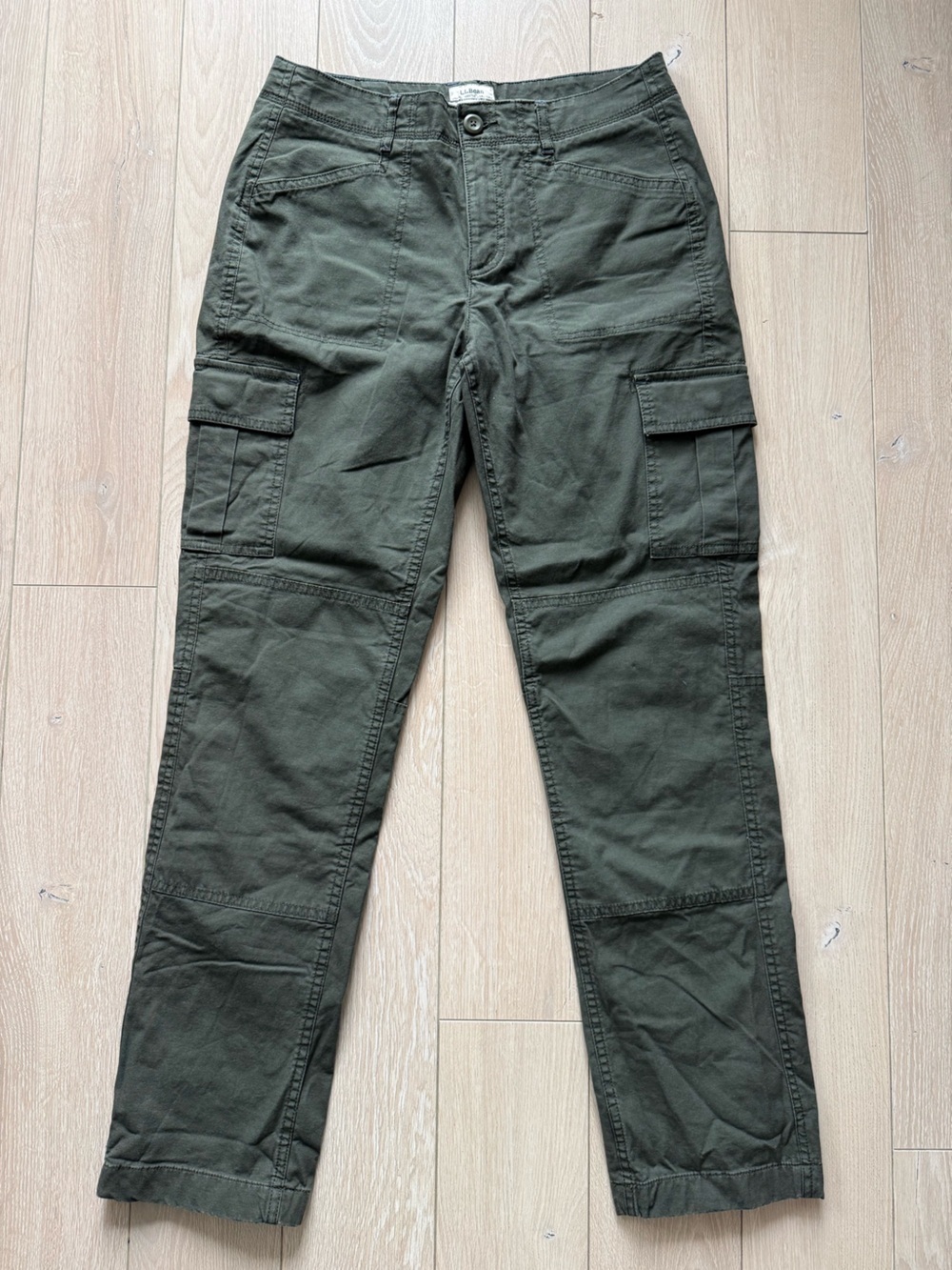 L.L.Bean Flannel Lined Women’s Favorite Fit Cargo Pants Size 4 Regular